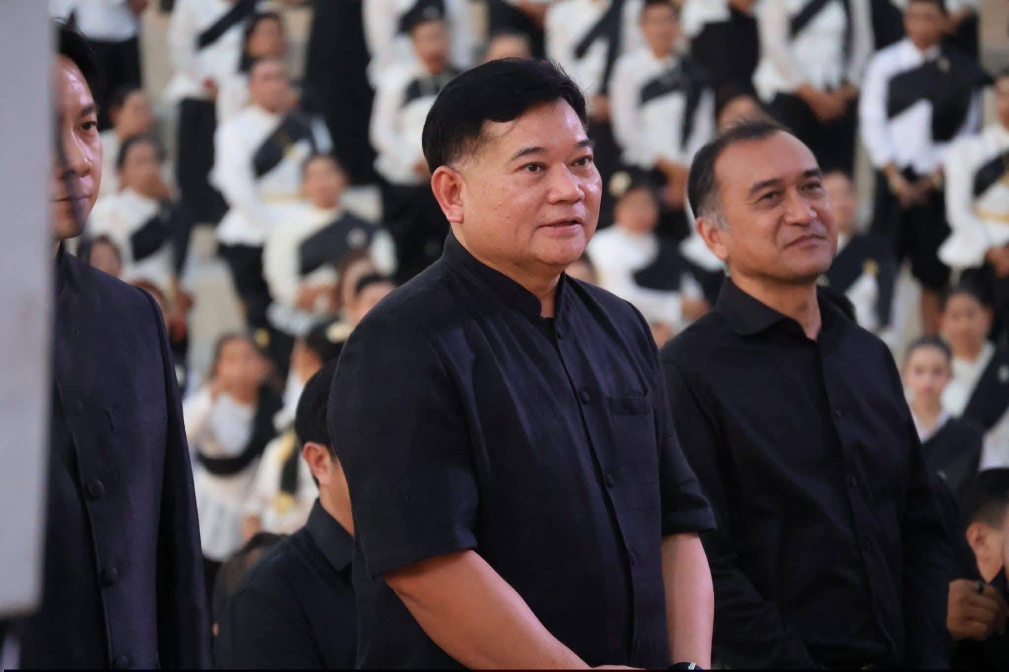 title - ส.ป.ก.อ่างทอง ร่วมกิจกรรมน้อมรําลึกในพระมหากรุณาธิคุณ สมเด็จพระนางเจ้าสิริกิติ์ พระบรมราชินีนาถ พระบรมราชชนนีพันปีหลวง  